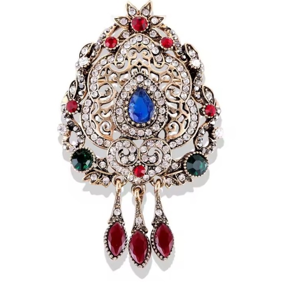 Vintage Baroque Queen Crystal Elegant Brooch - Picture 2 of 9